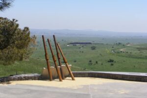 אנדרטת עוז 77 – עמק הבכא