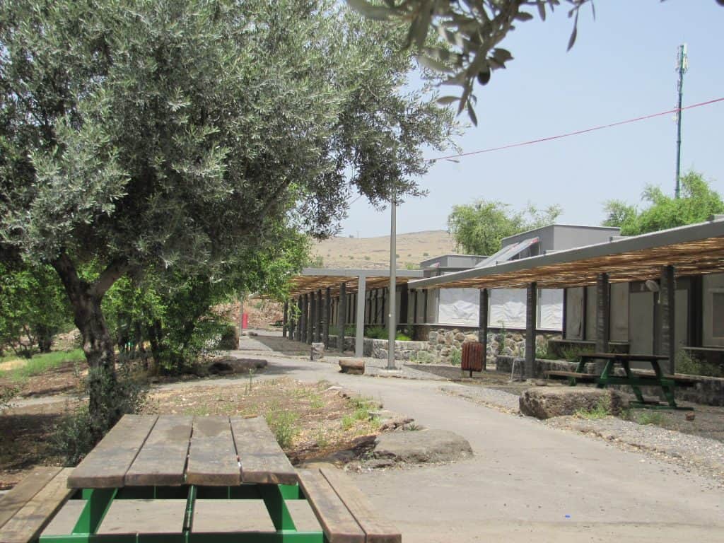 חדרי צוות פארק הירדן