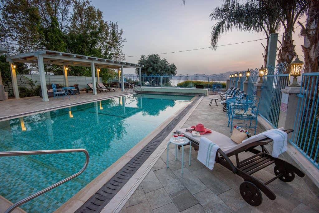 הכי נוף שיש בריכת שחייה