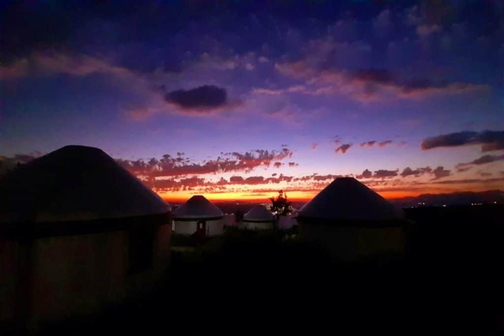 באיי גלי נוף