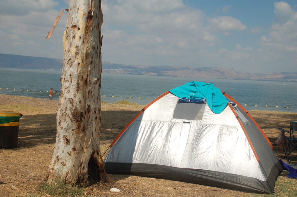 חוף צאלון קמפינג