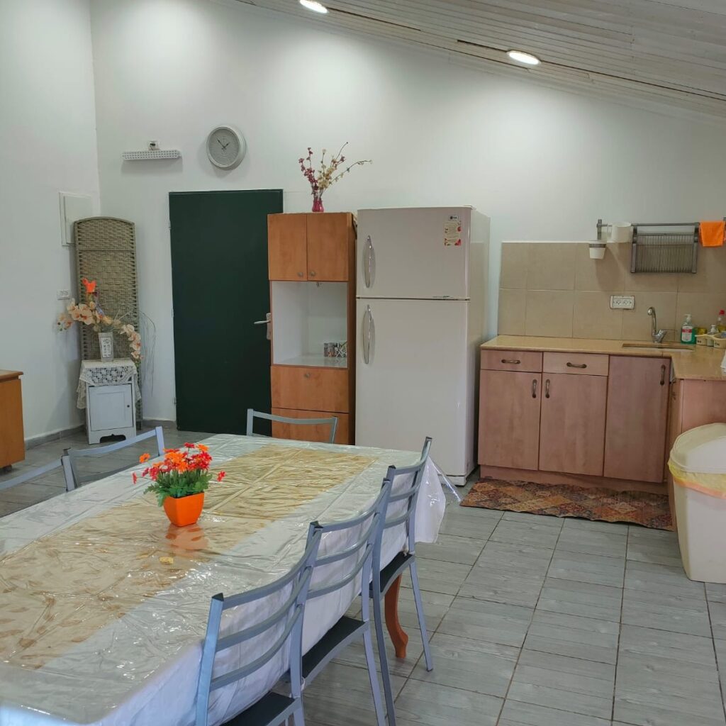 פריחה כתומה