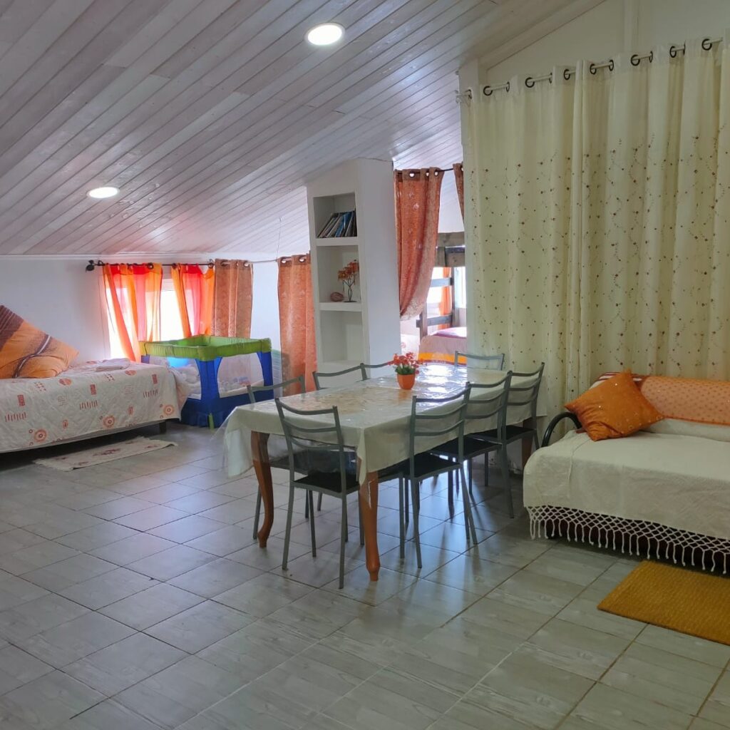 פריחה כתומה