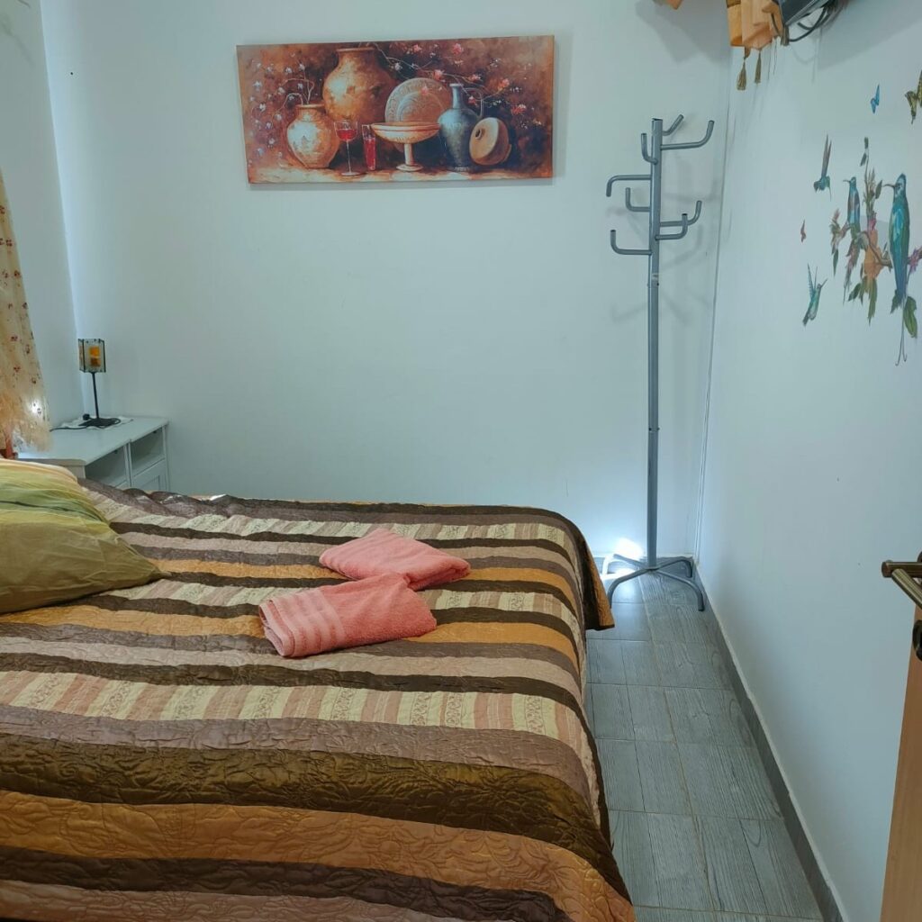 פריחה כתומה