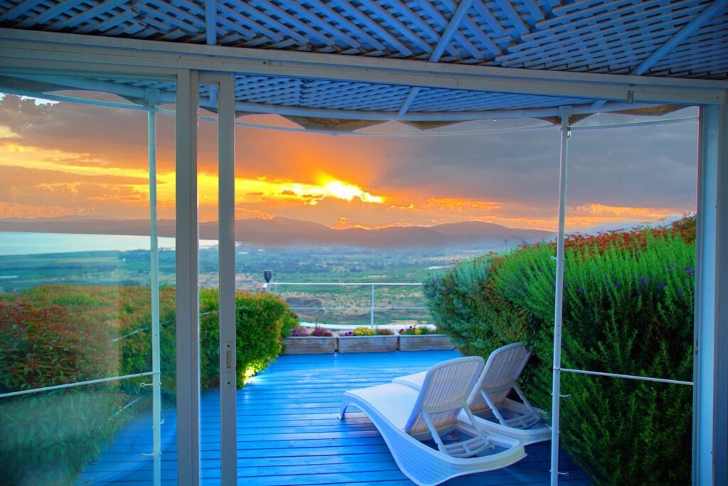 צימר סיזן- ריזורט | צימרים לזוגות ברמת הגולן עם נוף