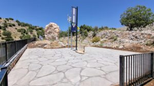 אנדרטת אריות הגולן בחרמון